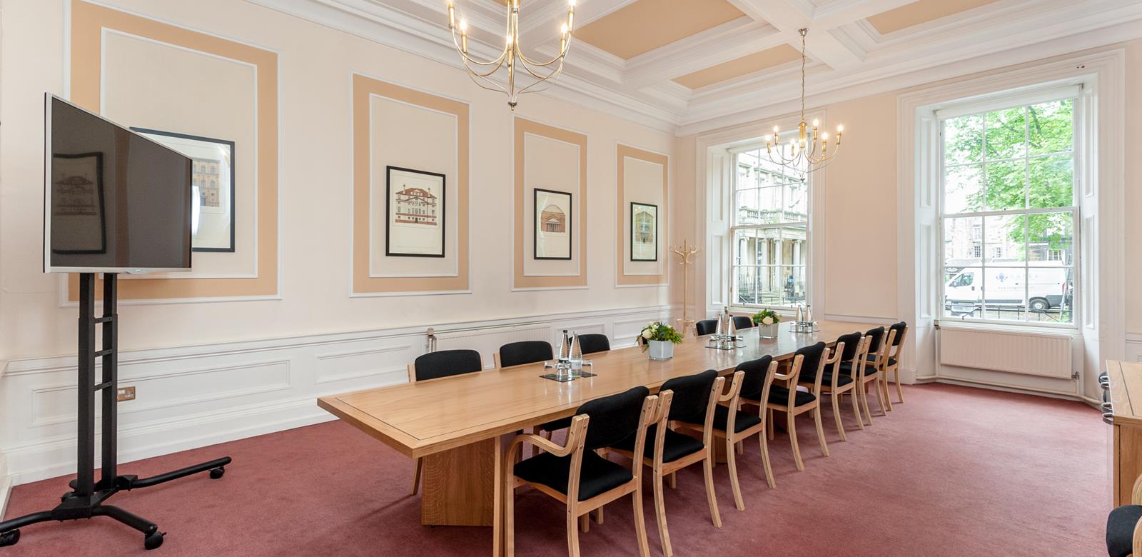 boardroom-inigo-business-centre-edinburgh-28-rutland-square-cristelle-lawrie.jpg